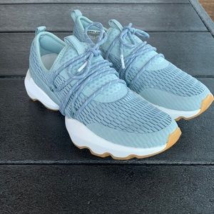 Sorel Kinetic Impact women’s sneaker